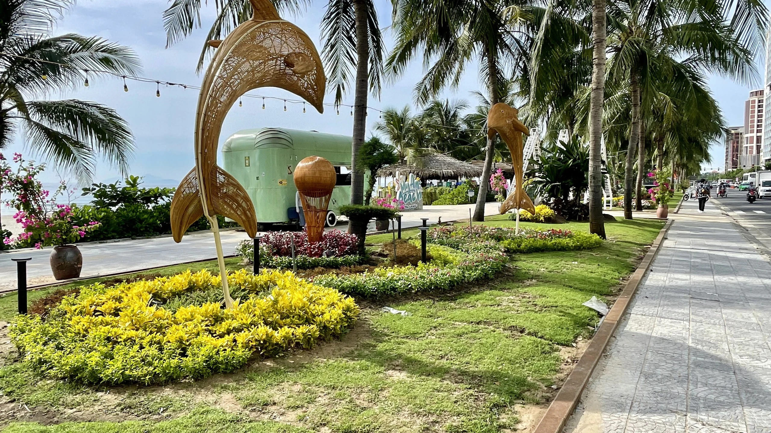 duong-hoa-bien-da-nang-2024-1